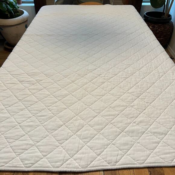Pottery Barn Teen Blake Heritage Quilt Comforter White Twin Size 68x86" - Picture 1 of 7